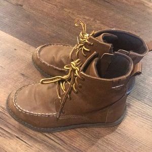 Boys boots